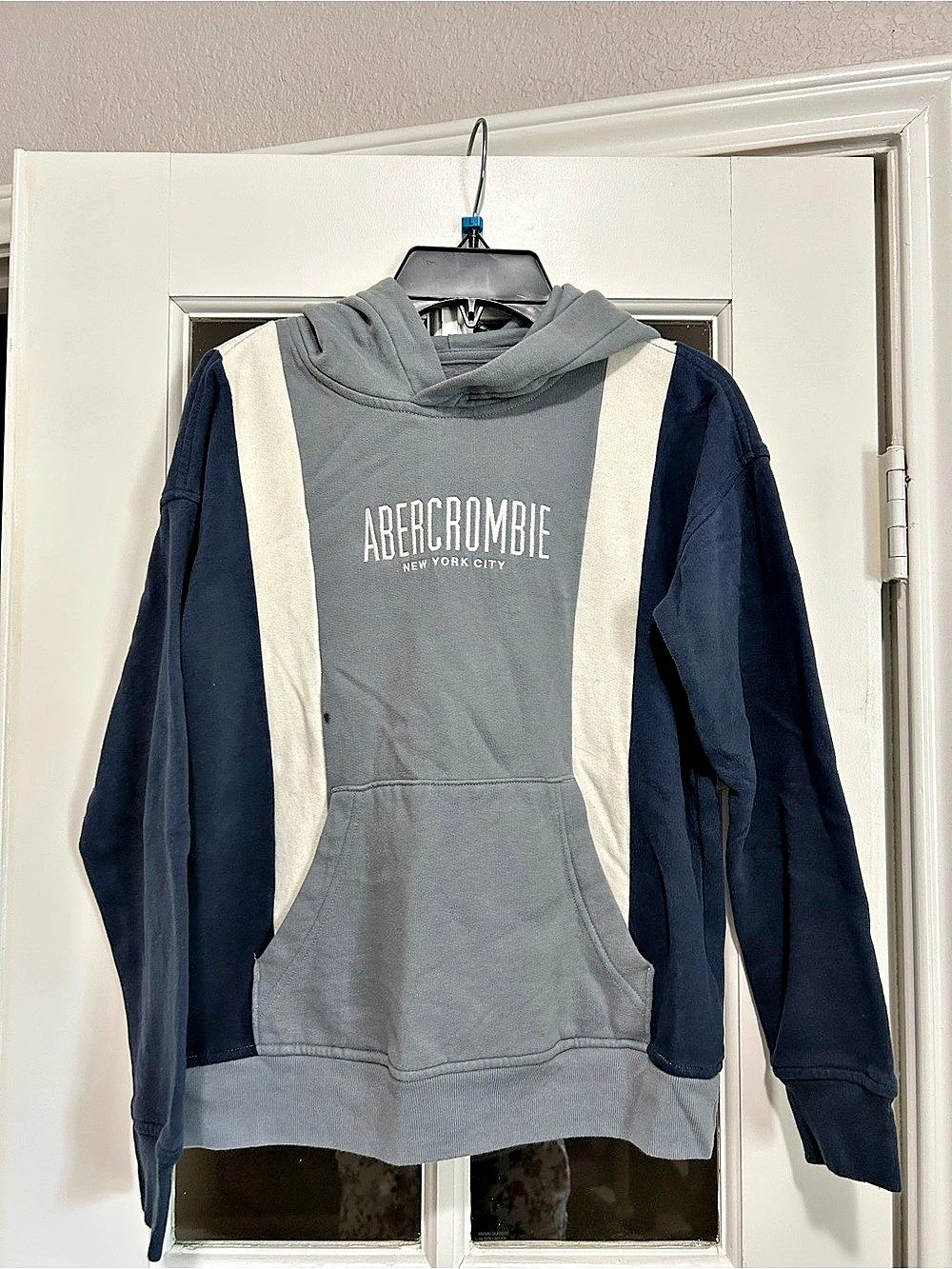 Abercrombie Kids Relaxed Fit Colorblock Pullover Hoodie Boys 9/10